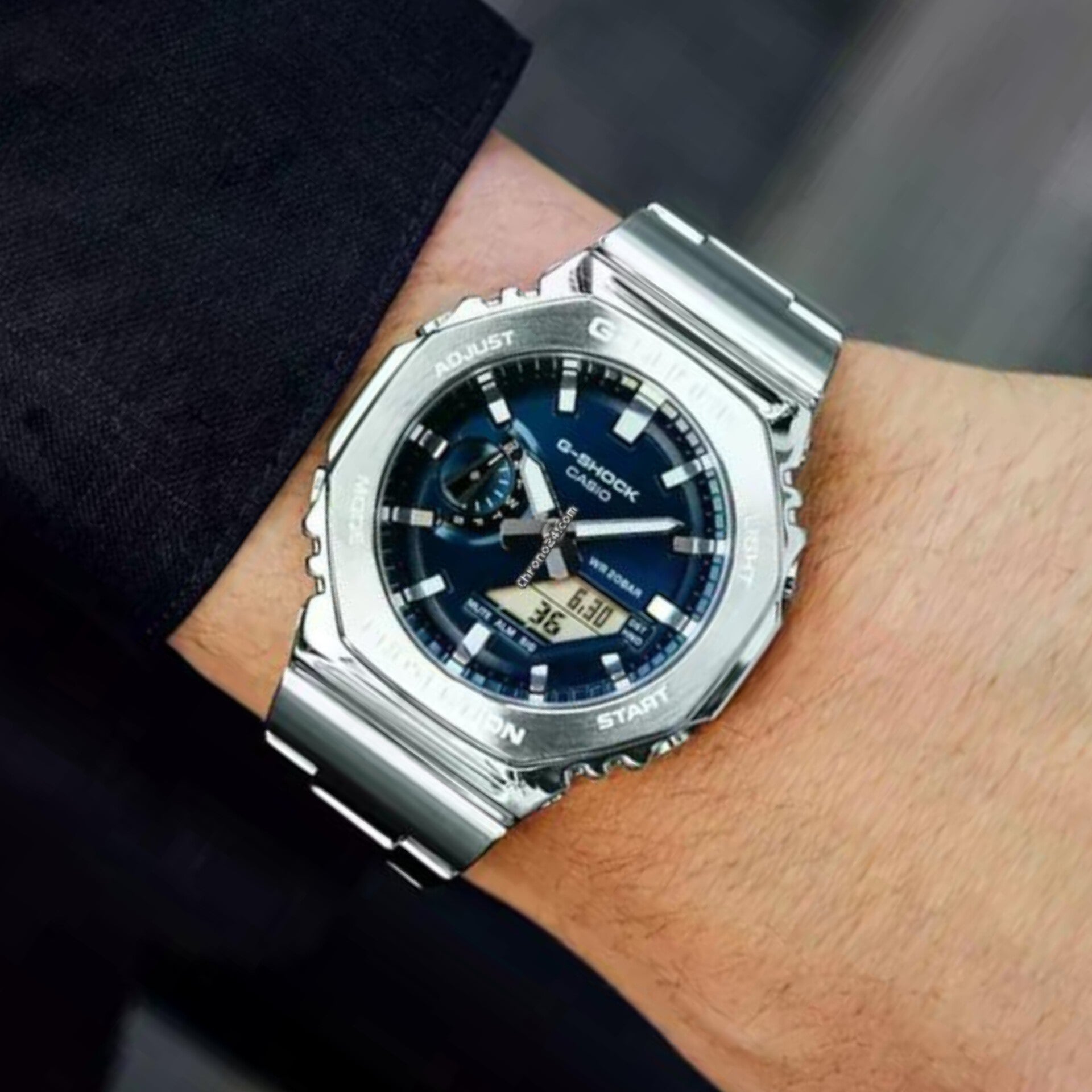 G-SHOCK GM-2110D-3AER METAL WATCH (SILVER BLUE) WITH ORIGINAL METAL BOX