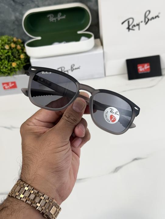 RAYBAN SUNGLASSES WITH ORIGINAL BOX AND KIT