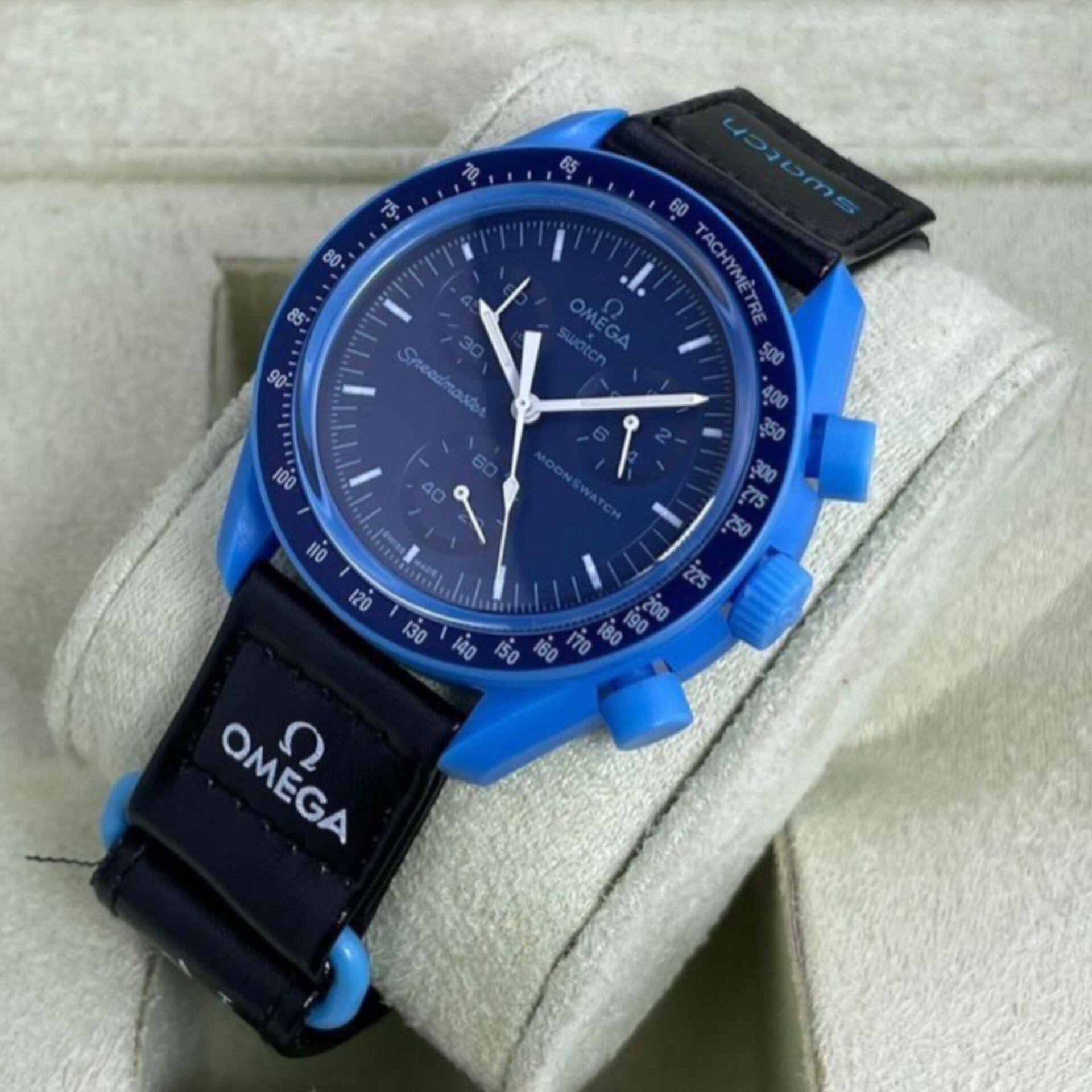 OMEGA X SWATCH MISSION TO THE NAPTUNE