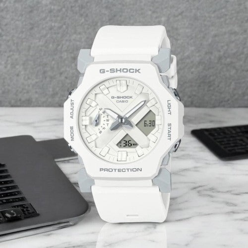 G-SHOCK X BLADE CARBONATE FIBER (WHITE)