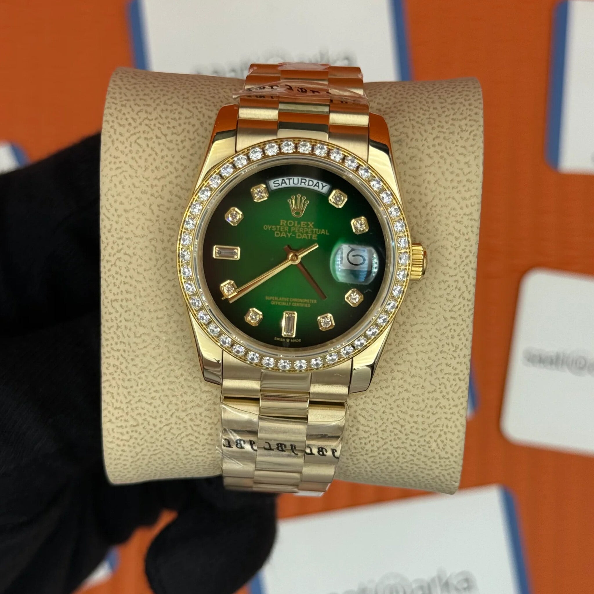 ROLEX DAY DATE GREEN GOLD DIAMOND (CELL MODEL)