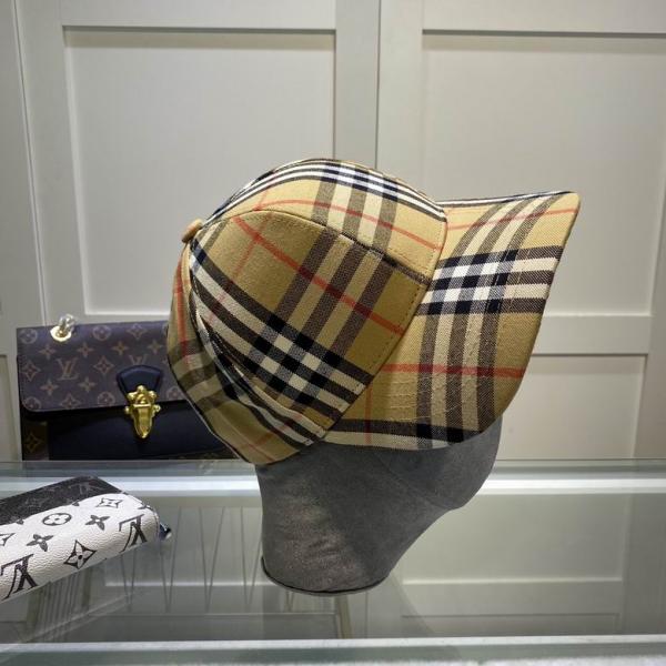 Burberry Nova Checks Baseball Premium Unisex Hat With Brand Polly Bag