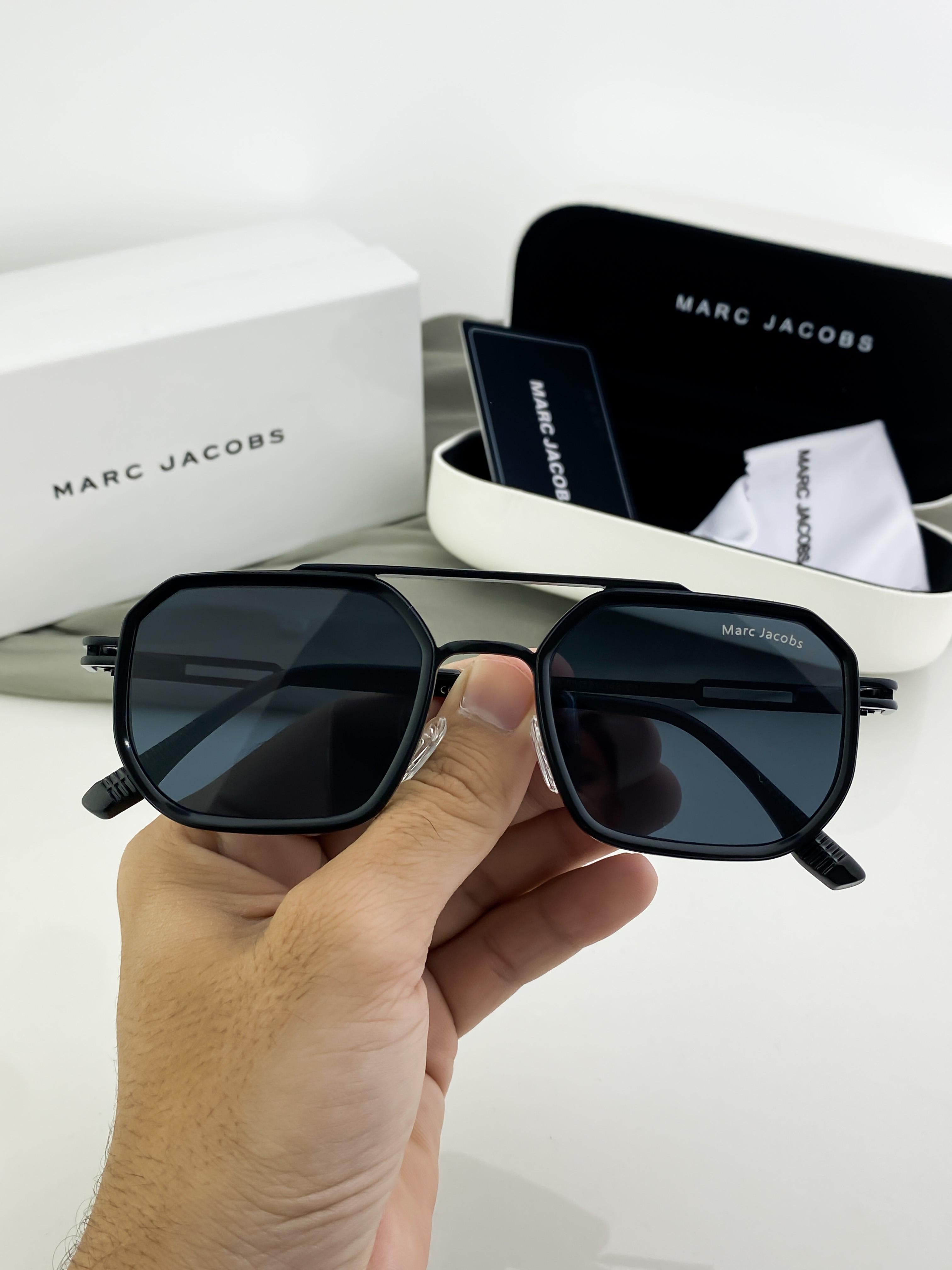 MARC JACOBS SUNGLASSES WITH ORIGINAL BOX AND KIT