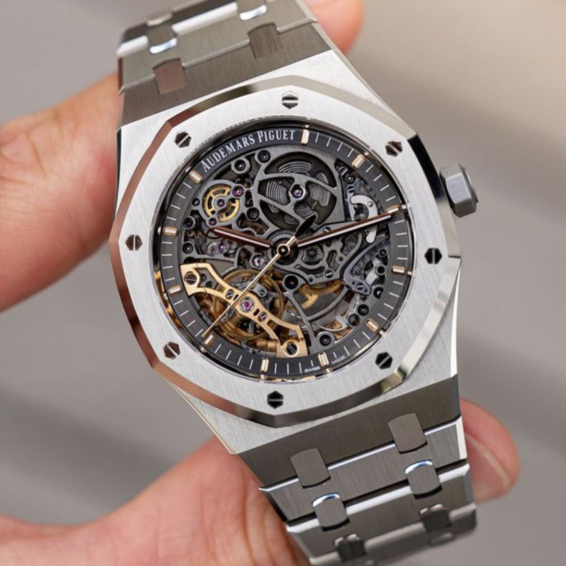 AUDEMARS PIGUET ROYAL OAK SKELETON SILVER (AUTOMATIC)