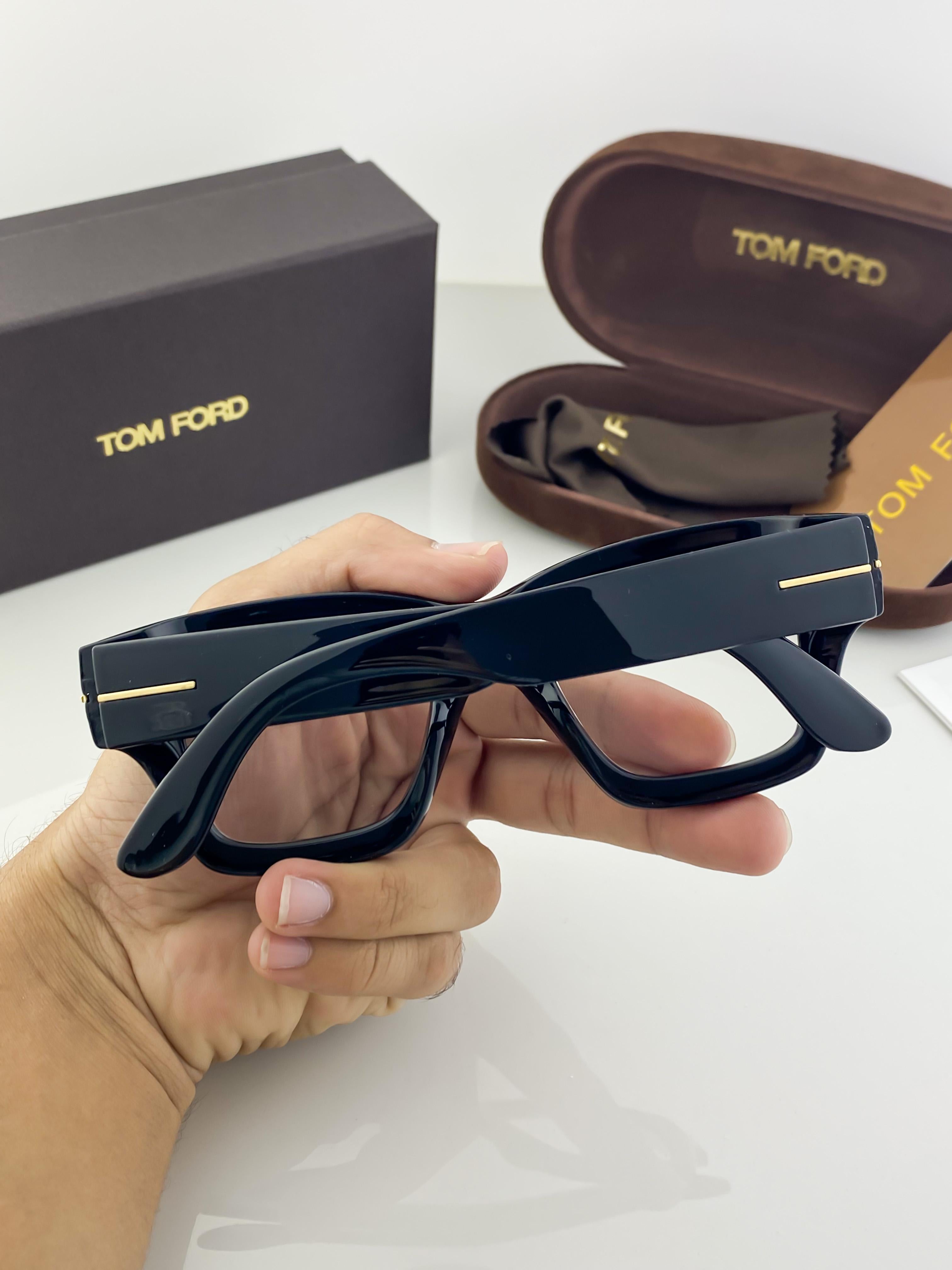 TOM FORD SUNGLASSES WITH ORIGINAL BOX AND KIT