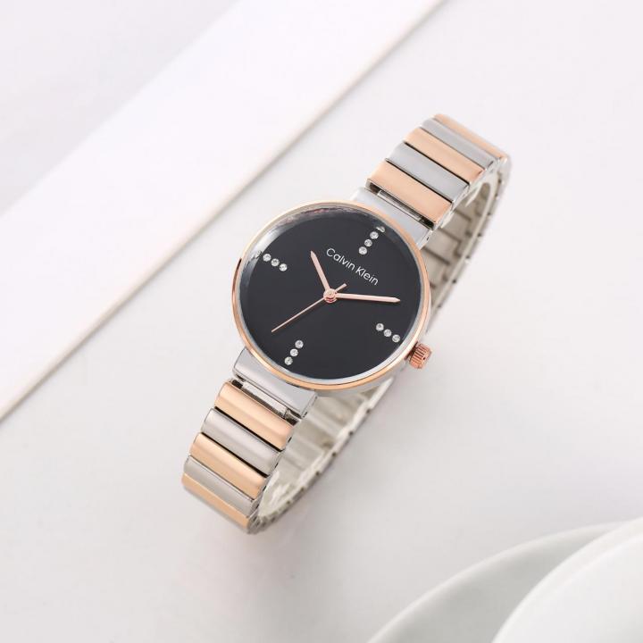 CALVI_N KLEIN MINIMALISTIC