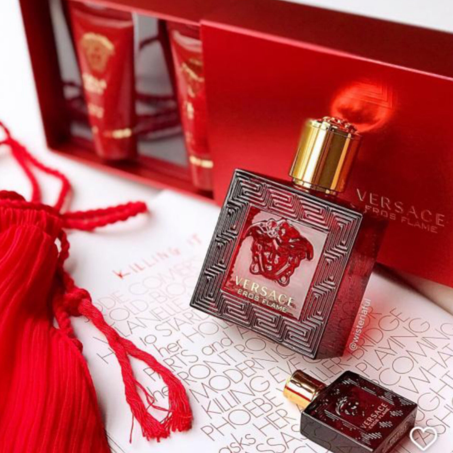 VERSAC E EROS FLAME RED