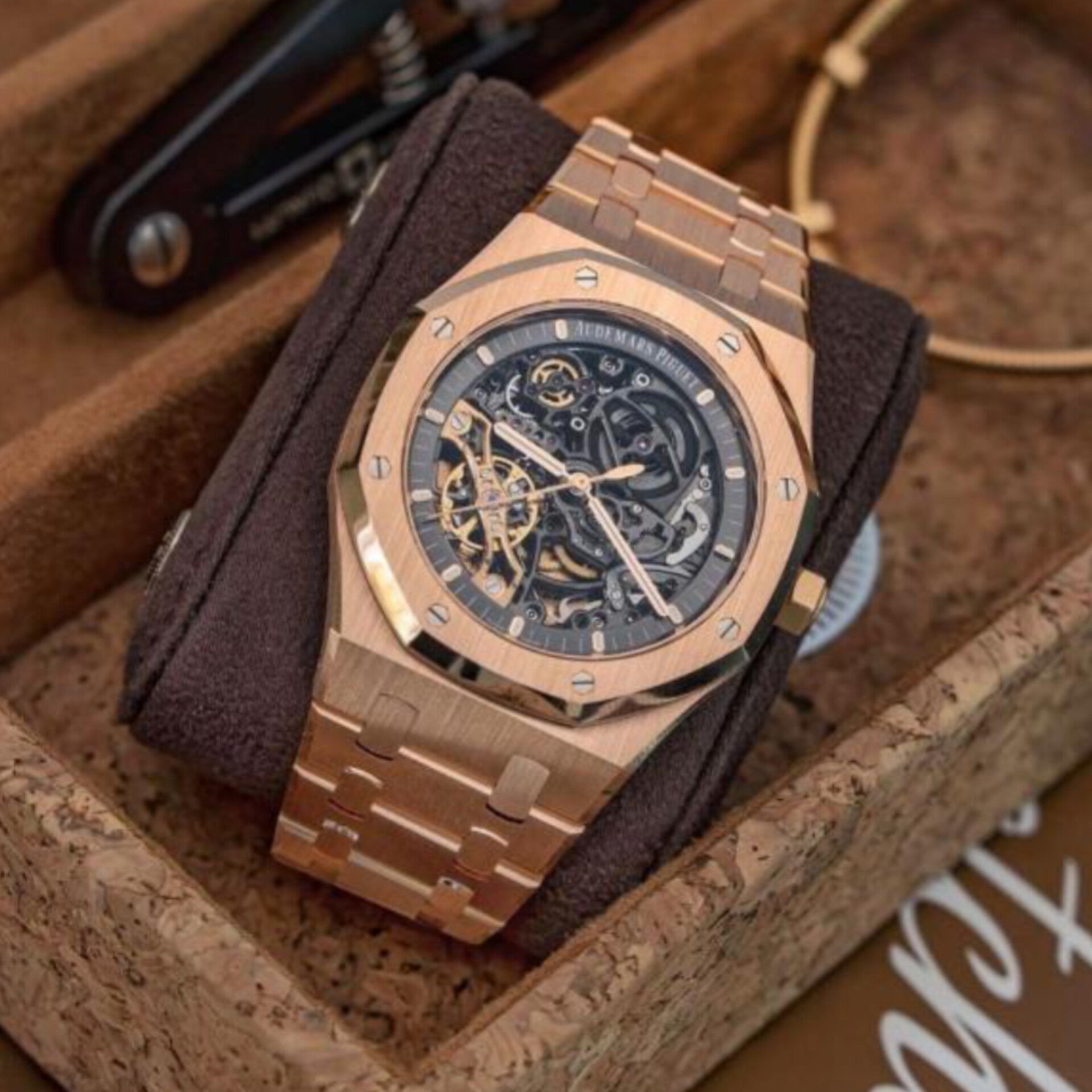 AUDEMARS PIGUET ROYAL OAK SKELETON ROSEGOLD (AUTOMATIC)