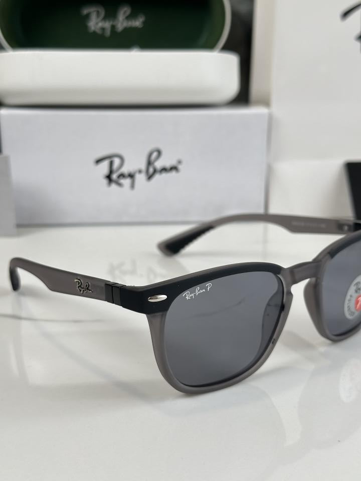 RAYBAN SUNGLASSES WITH ORIGINAL BOX AND KIT