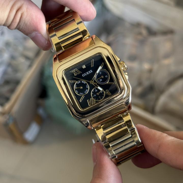 GUESS CLASSIC SQUARE (GOLD BLACK)