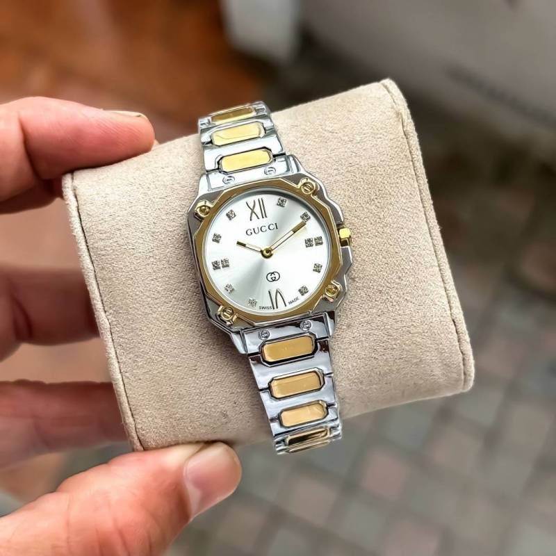 GUCCI WOMEN'S WATCH (WHITE GOLD)