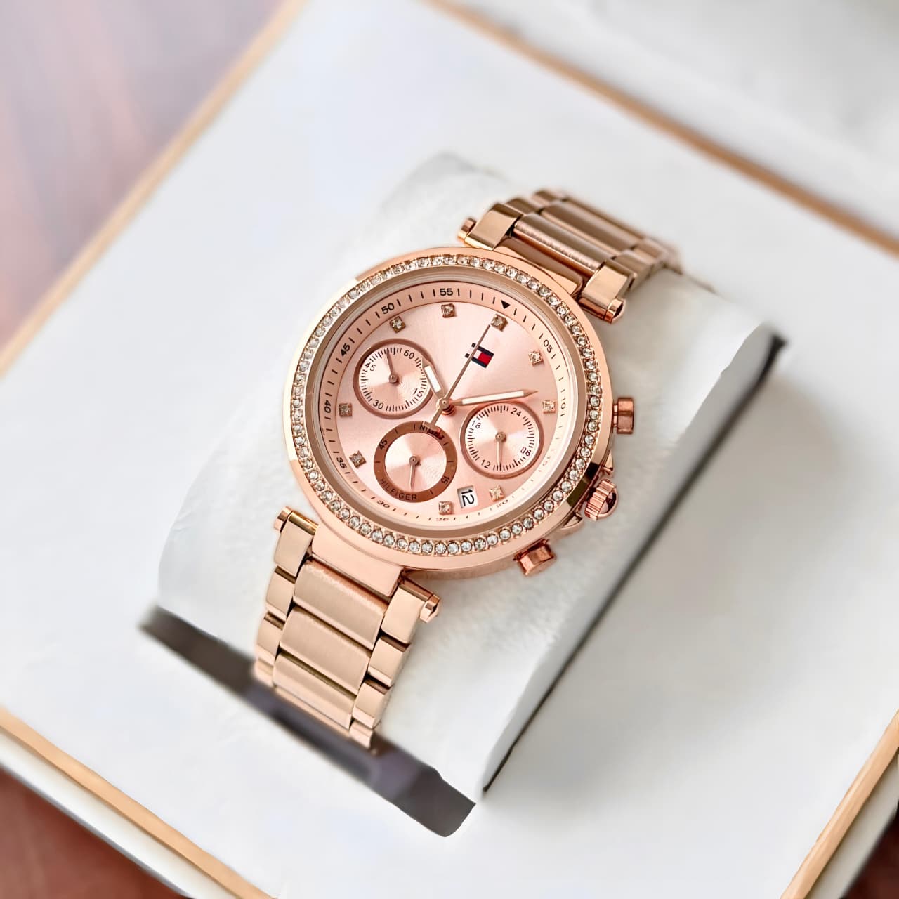 TOMMY HILFIGER LADIES WATCH