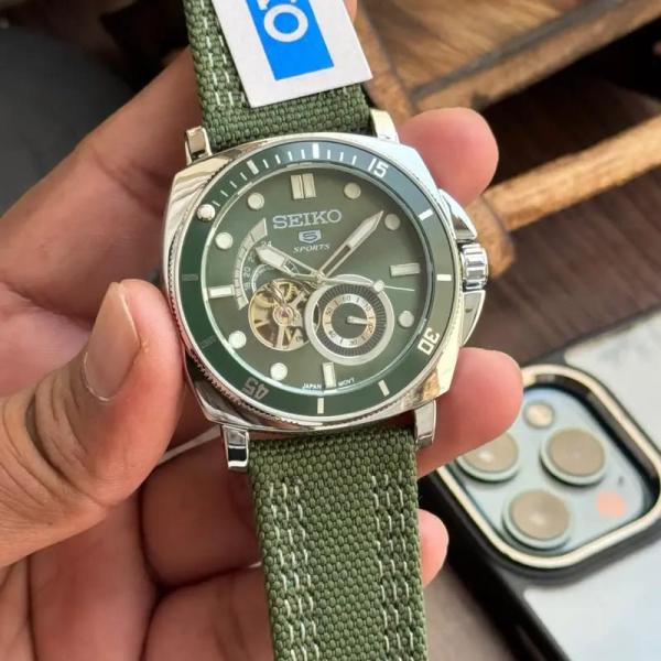 SEIKO 5 SPORTS GREEN (AUTOMATIC)