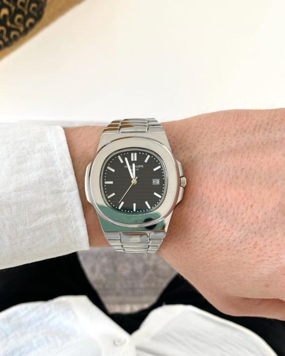 PATEK PHILIPPE NAUTILUS