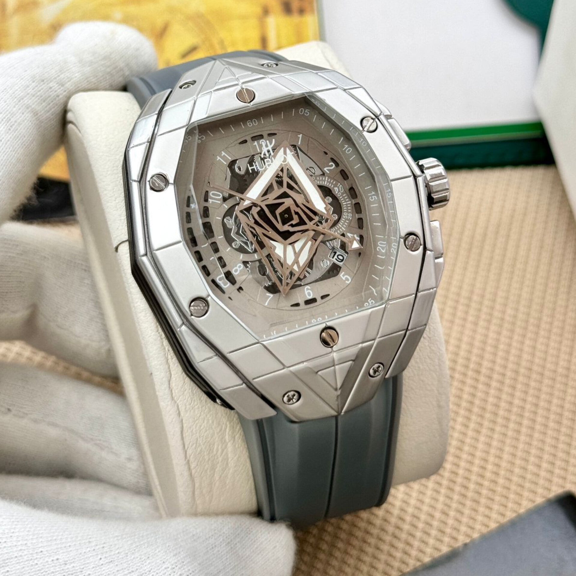 HUBLOT BIG BANG SPIDER (SILVER GREY)