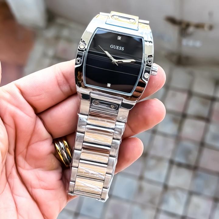 GUESS CLASSIC SQUARE (SILVER BLACK)