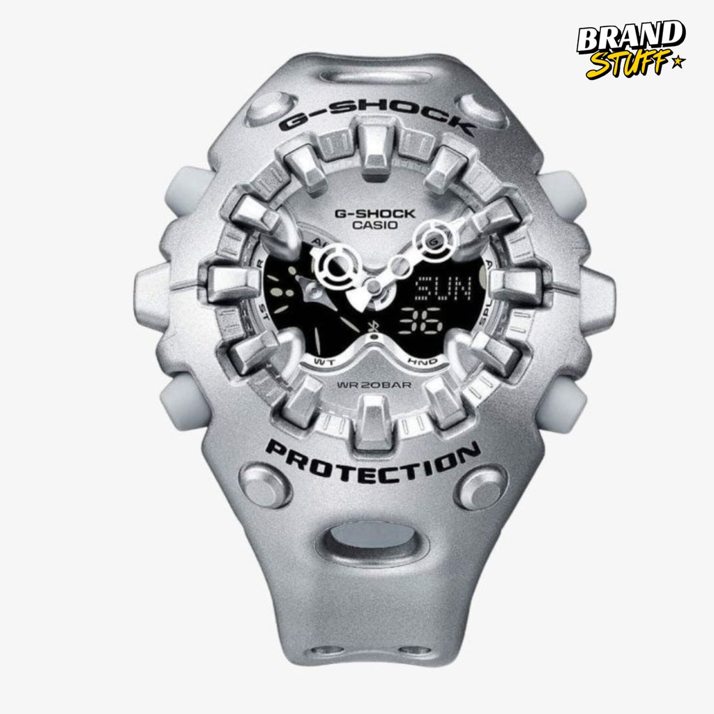 G-SHOCK GA-V01-1ADR ANALOG-DIGITAL BLACK DIAL WITH ORIGINAL METAL BOX