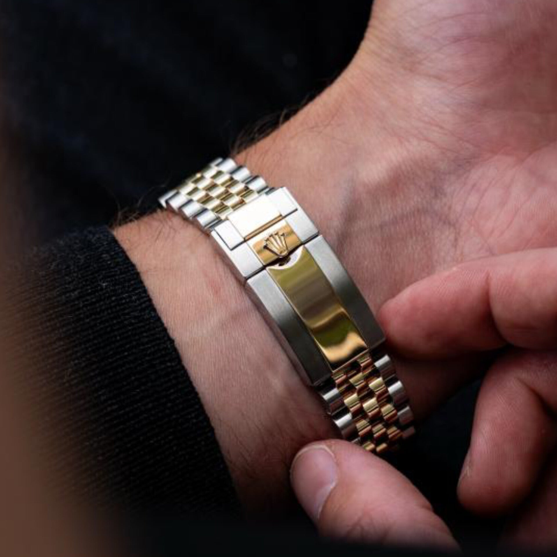 ROLEX GMT MASTER II DUALTONE  BLACK (CELL MODEL)