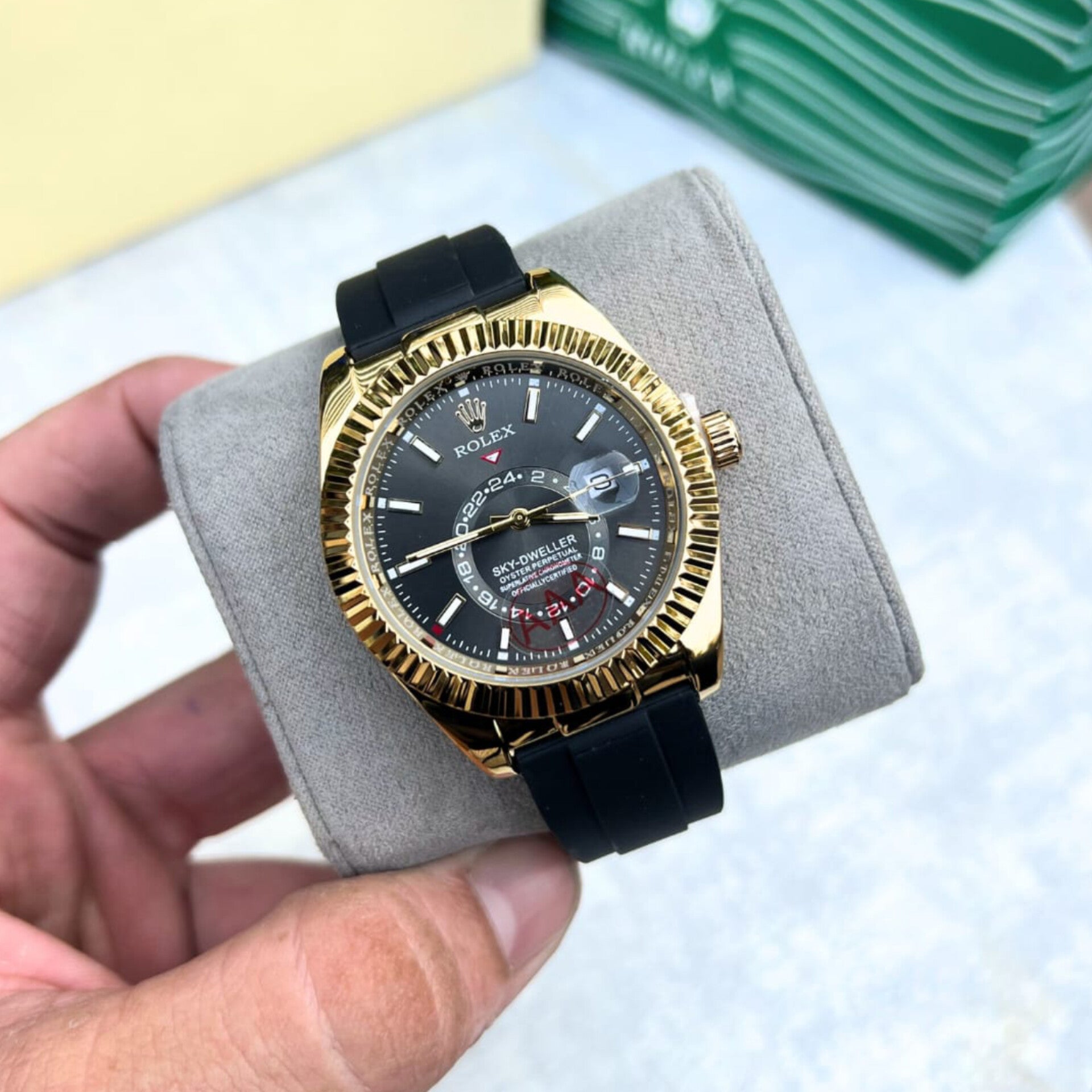 ROLEX SKY DWELLER GOLD BLACK (CELL MODEL)