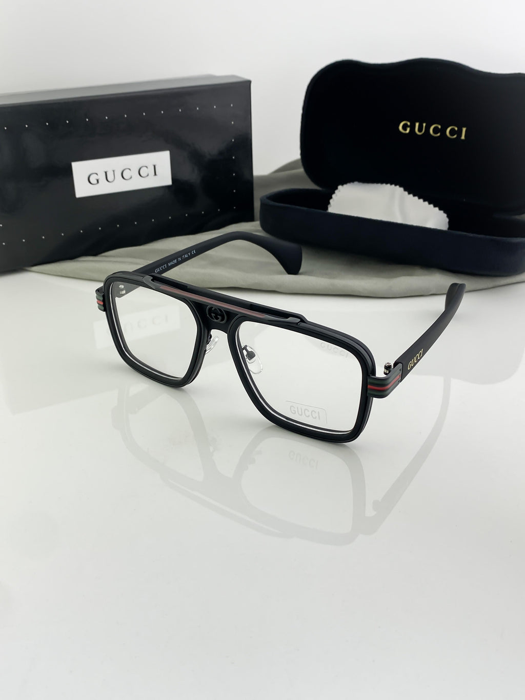 GUCCI SUNGLASSES WITH ORIGINAL BOX AND KIT