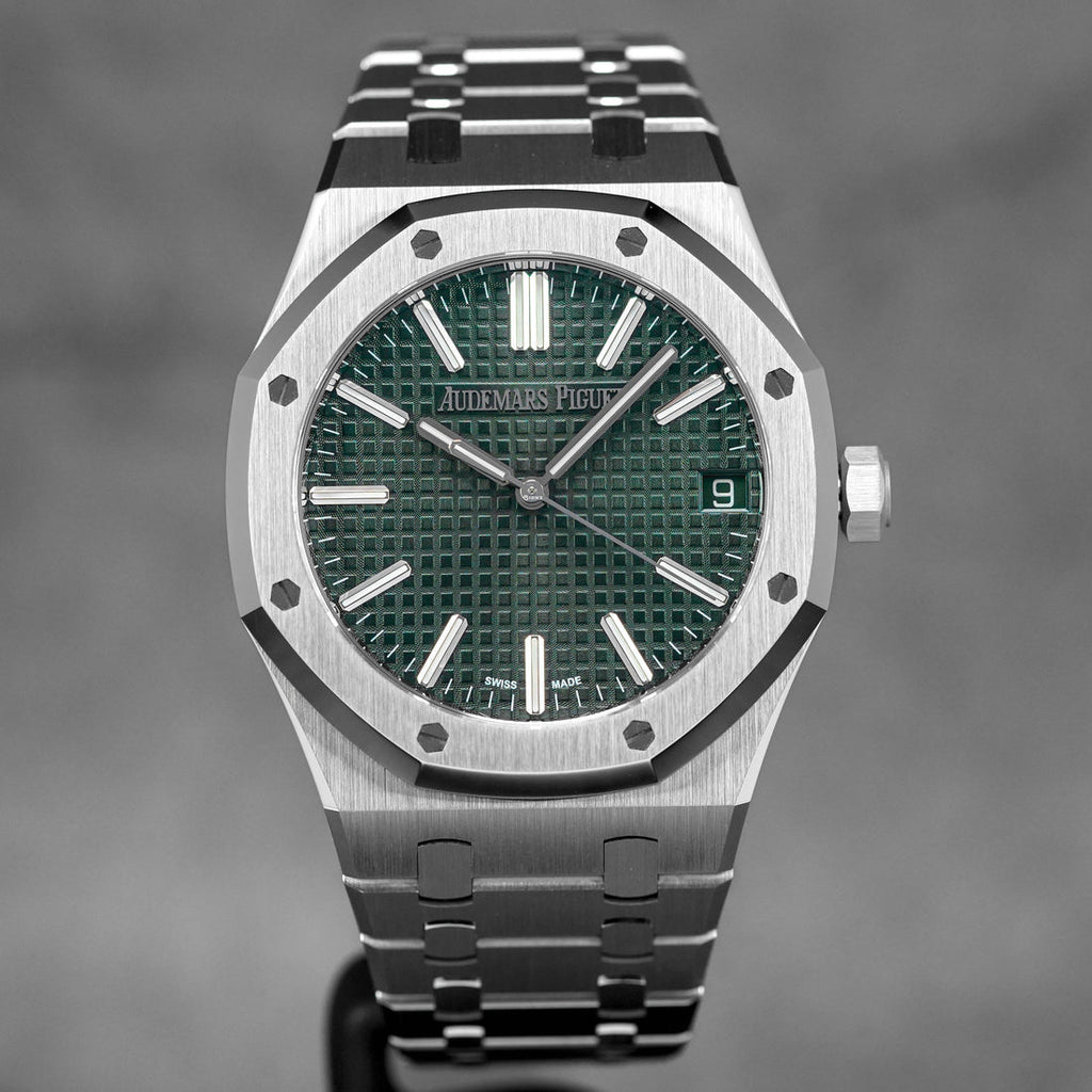 AUDEMARS PIGUET ROYAL OAK SILVER GREEN (JAPAN 1ST CELL MODEL)