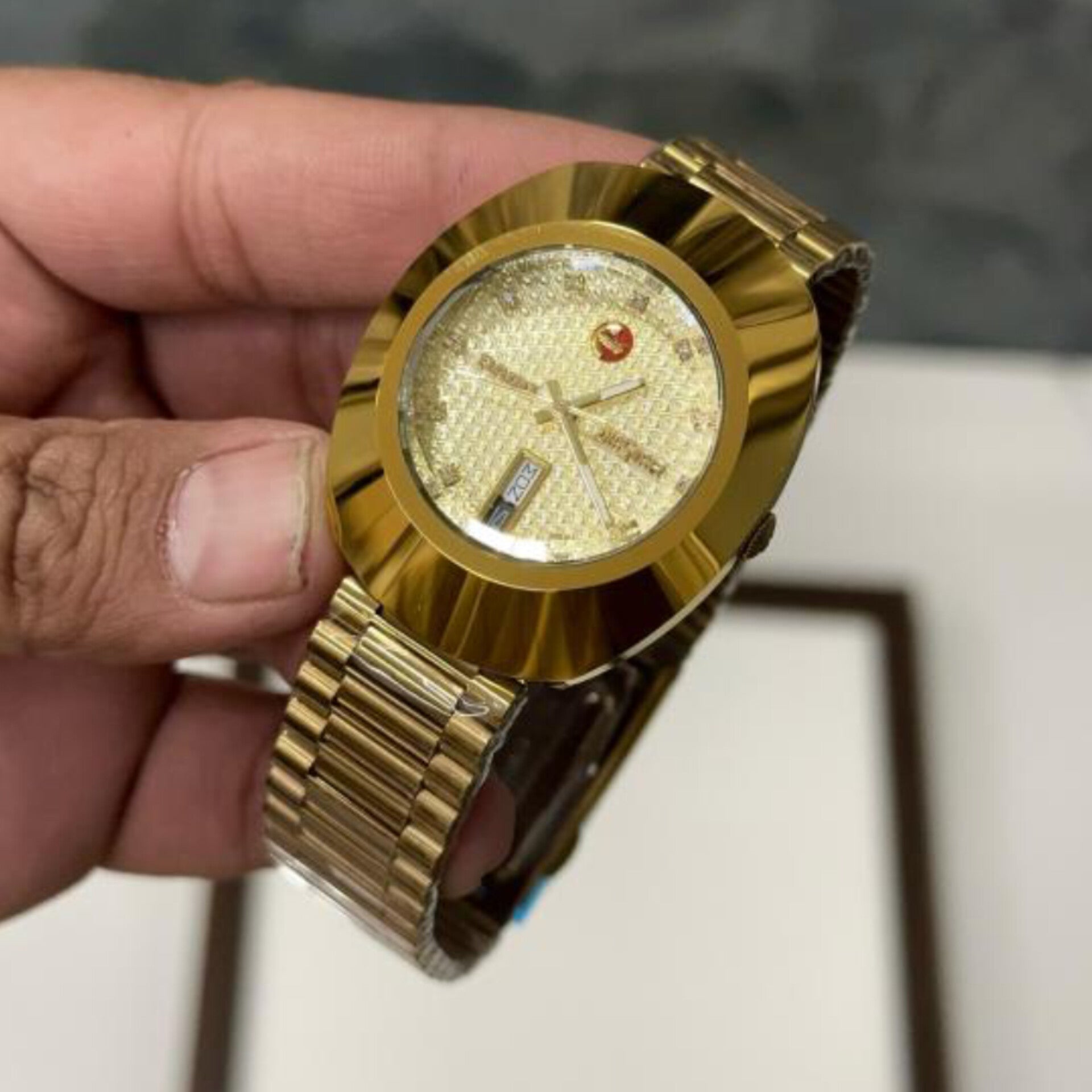 RADO DIASTAR GOLD DAY DATE (AUTOMATIC)