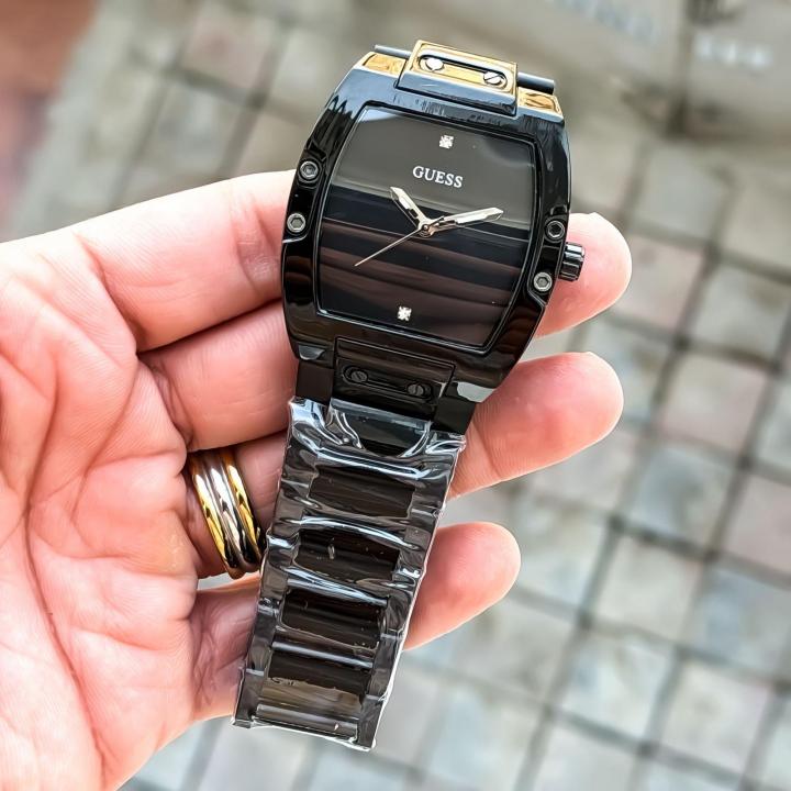 GUESS CLASSIC SQUARE (FULL BLACK)