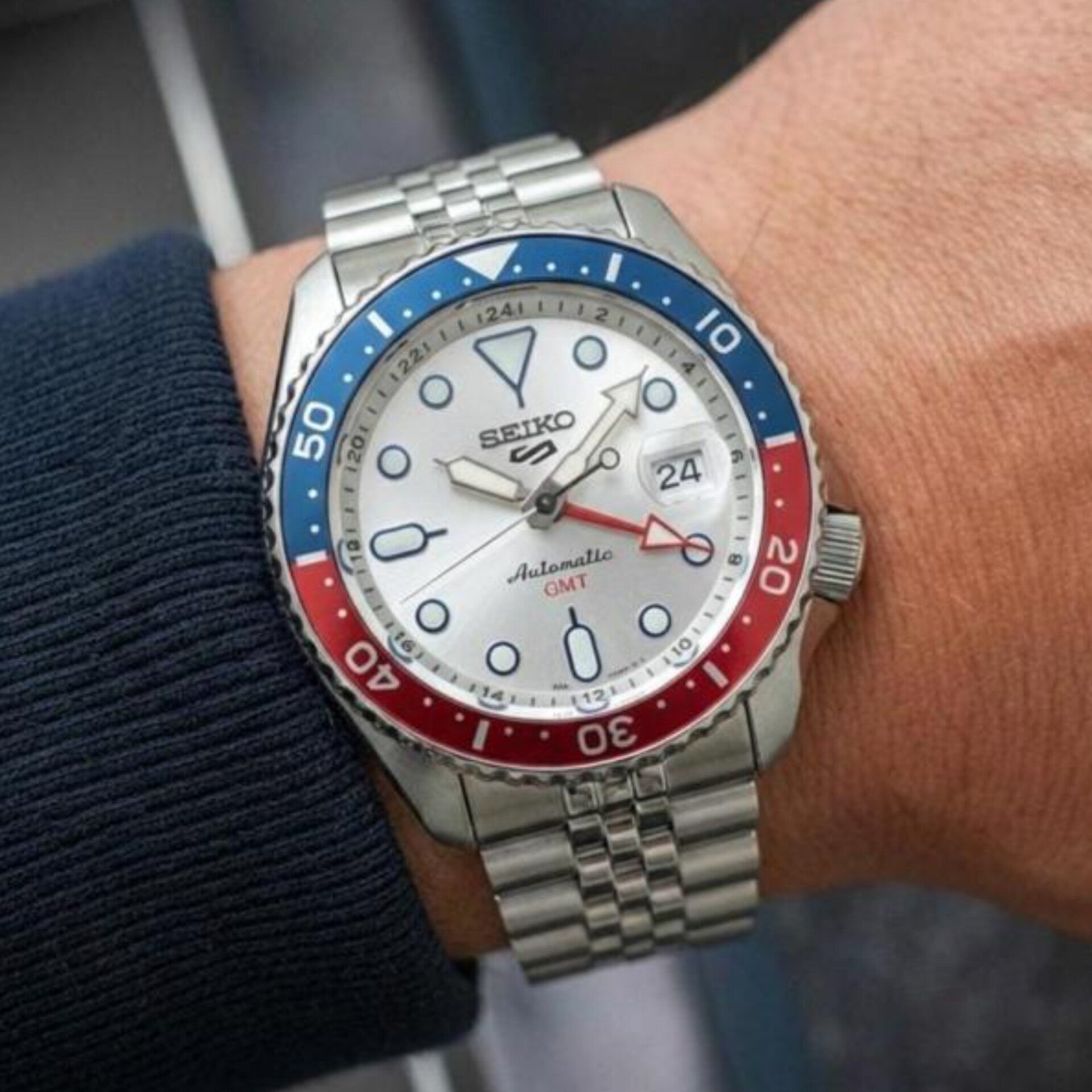 SEIKO 5 SPORTS OPEN BACK (CELL MODEL)