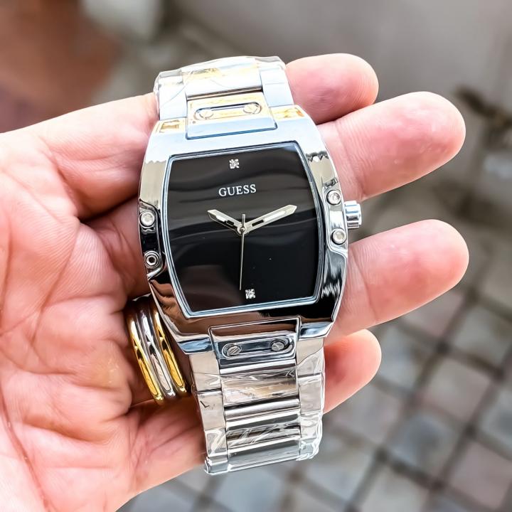 GUESS CLASSIC SQUARE (SILVER BLACK)