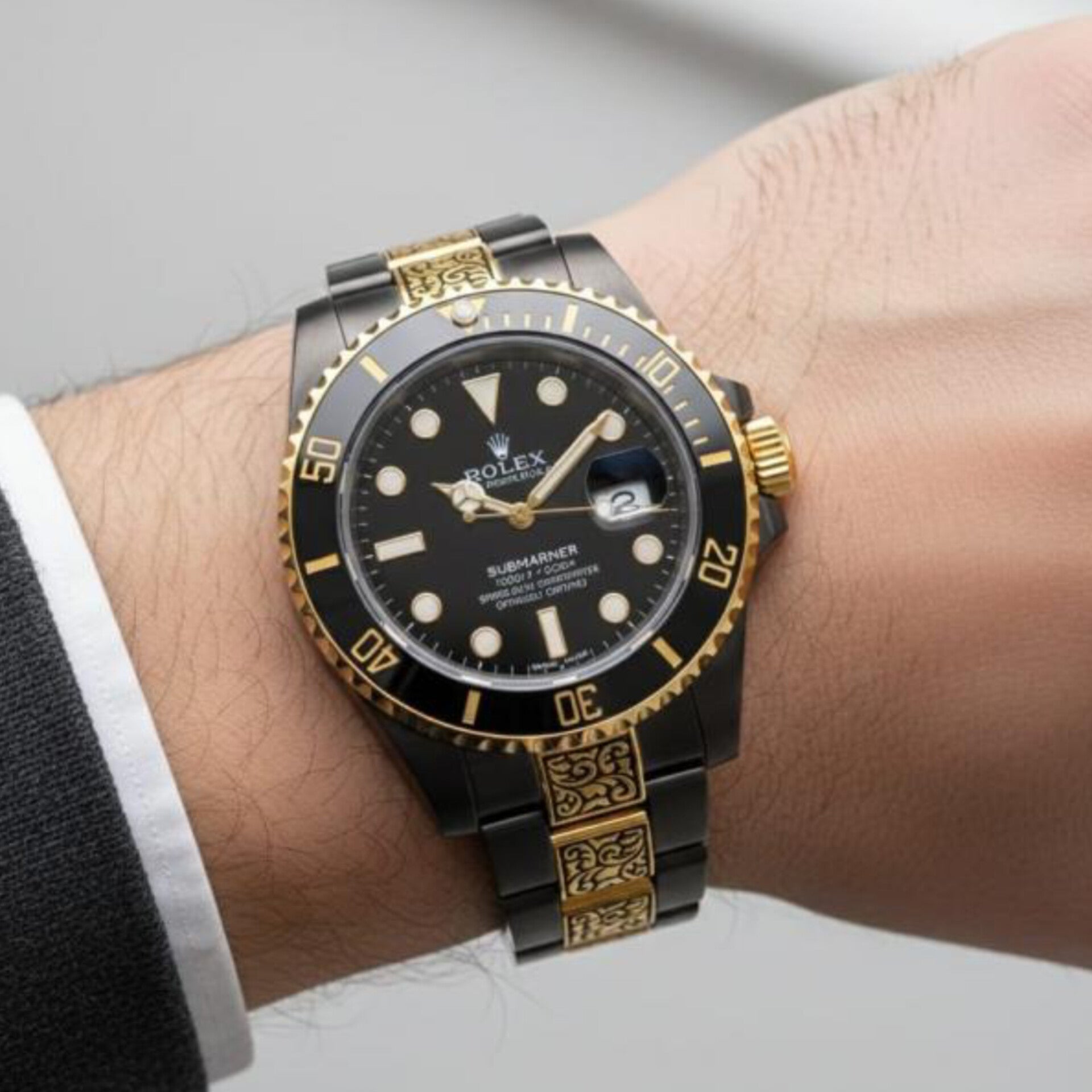 ROLEX VINTAGE WITH DATE WORKING (BLACK GOLD)